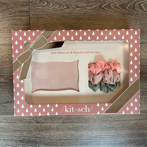 Kitsch Accessories Nwt Kitsch Satin Pillowcase Scrunchie Gift Set